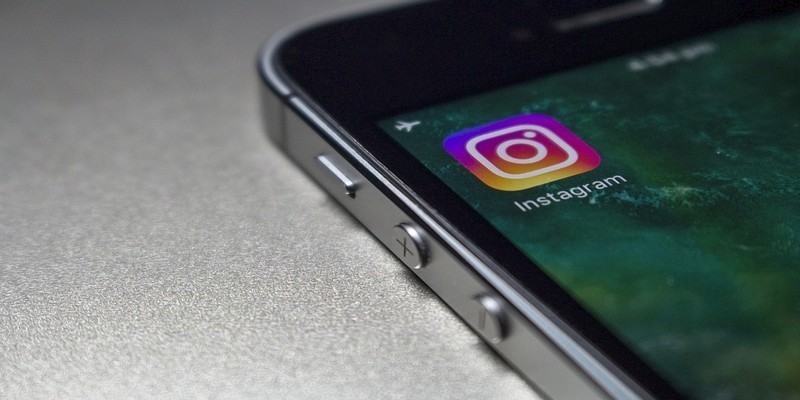 صورة لـ كيفية منع المُستخدمين الآخرين في Instagram من العثور عليك لحماية خصوصيتك | Hide-Featured